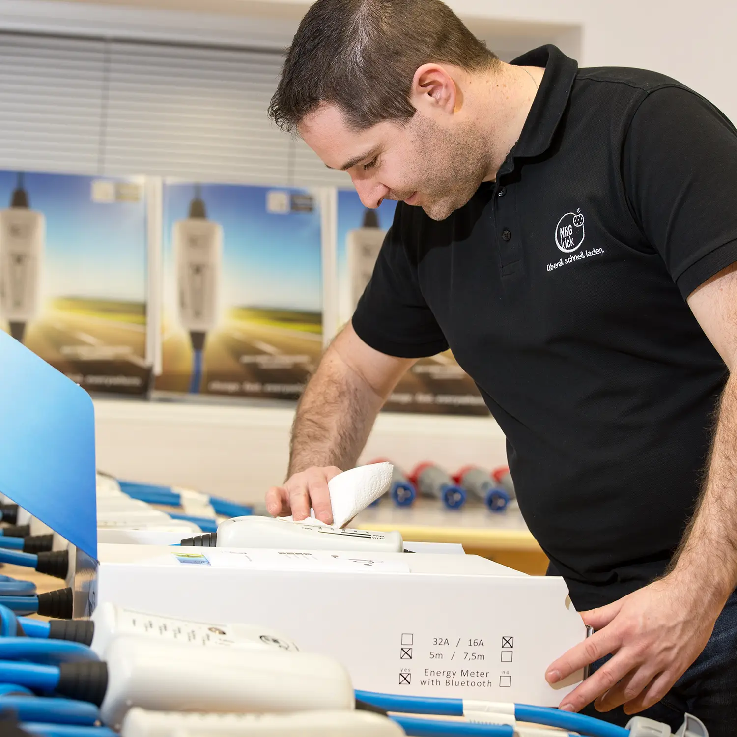 CEO - Dietmar Niederl und die NRGkick Generation 1.