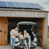 Family charges with NRGkick and sets up photovoltaic-guided charging on the smartphone in the NRGkick app.